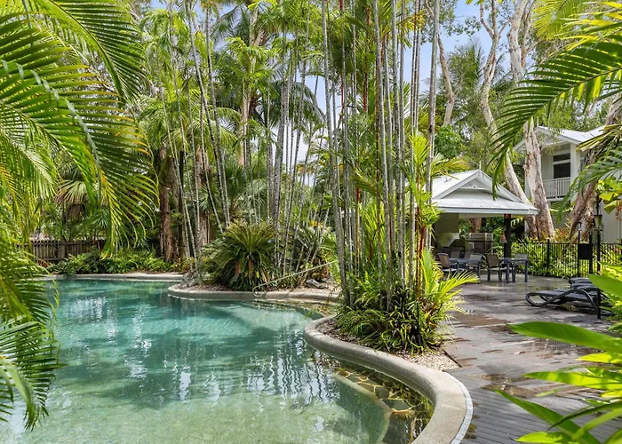 Tropic Retreat