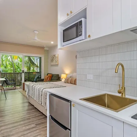 Tropic Retreat Apartment Port Douglas Exterior photo